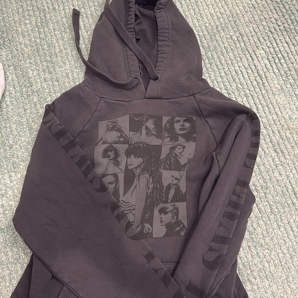 Taylor swift hoodie